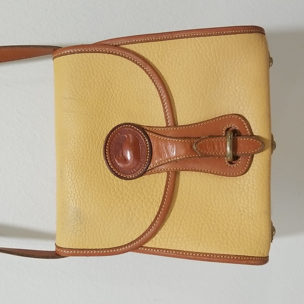 Vintage Dooney & Bourke Essex in Palomino